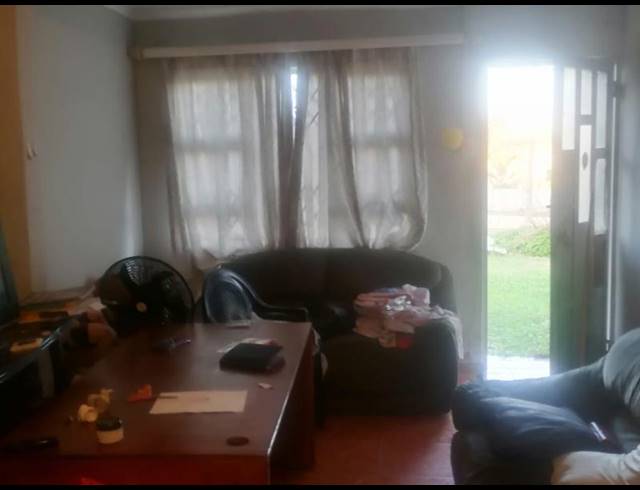 2 BEDROOM HOUSE FOR SALE IN ILLOVO BEACH